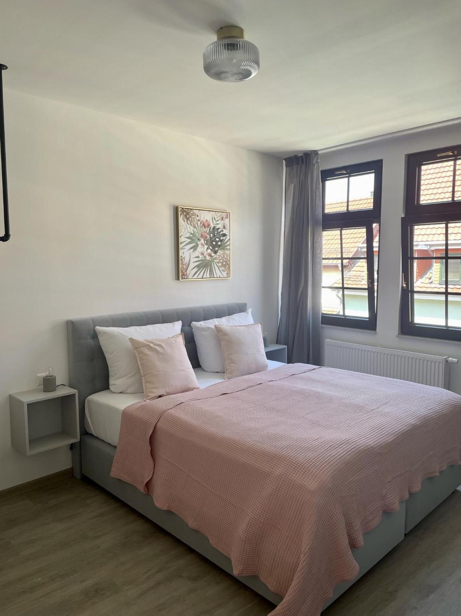 Discovair - Eisenach Karl14 - Vollausgestattete Apartments Mit Netflix In Der Fussgaengerzone Quarto foto